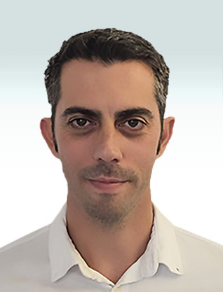 נאור סמוזיק