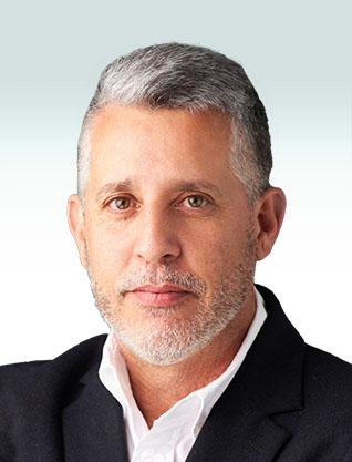 אלי אגם