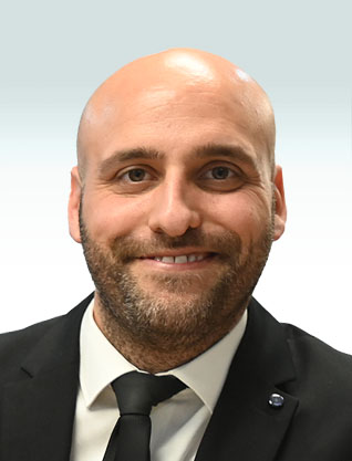 Yoav Raz
